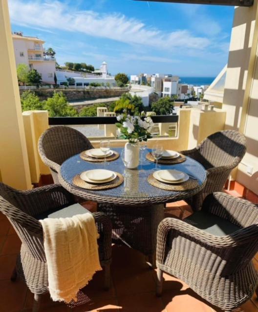 Golden Dreams Of Apartamento